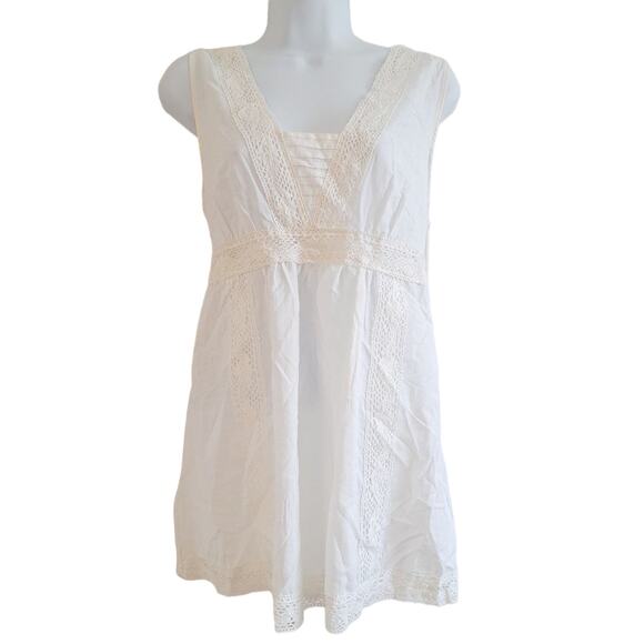 Belle Tweed Sleeveless Tied Waist Lace V- Neck Top - Picture 1 of 9